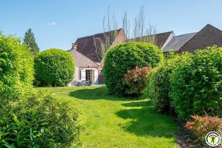 Gîte pour 12 personnes, avec Terrasse et Jardin dans Oise