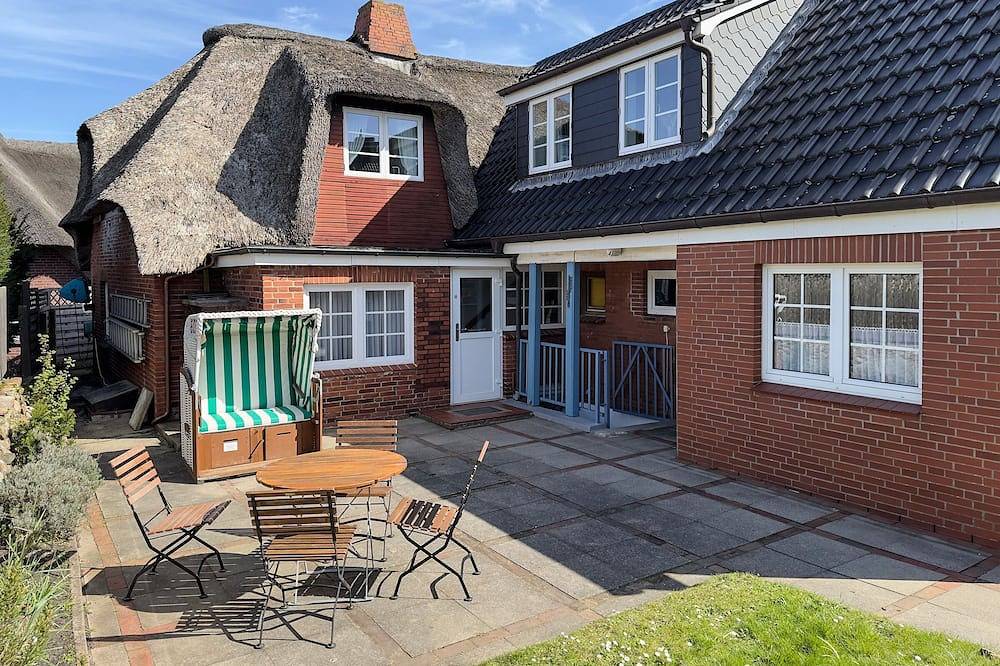 Ganze Wohnung, Haus Frisia Ferienwohnung Frisia 5 mit Garten, Wlan & nur 500 m zum Meer in Norddorf, Amrum