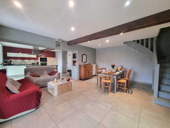 Gîte pour 6 personnes, avec jardin à Saint-Galmier - 2