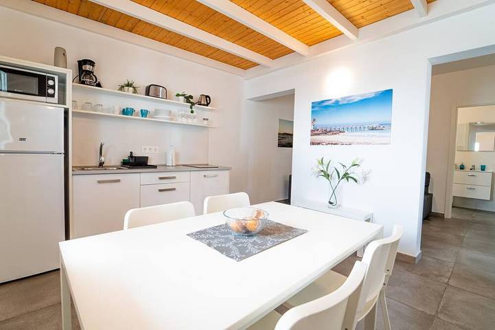 Appartement de vacances pour 4 personnes, avec balcon et piscine - 1
