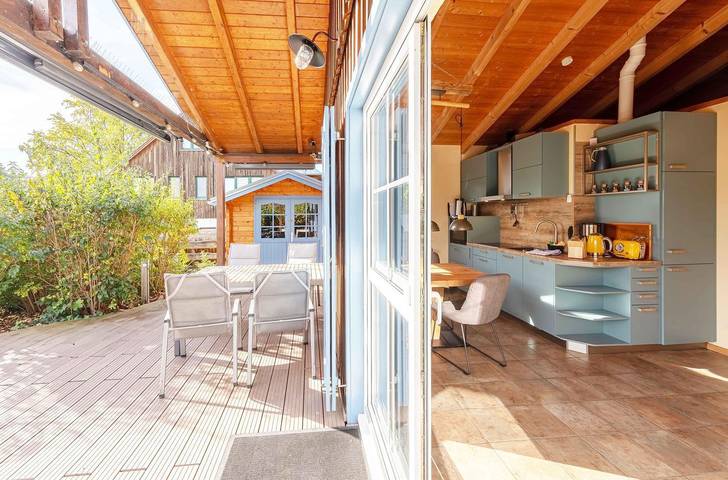 Ferienhaus „Blau am See“ mit Terrasse in Jabel in Jabel, Mecklenburgische Seenplatte