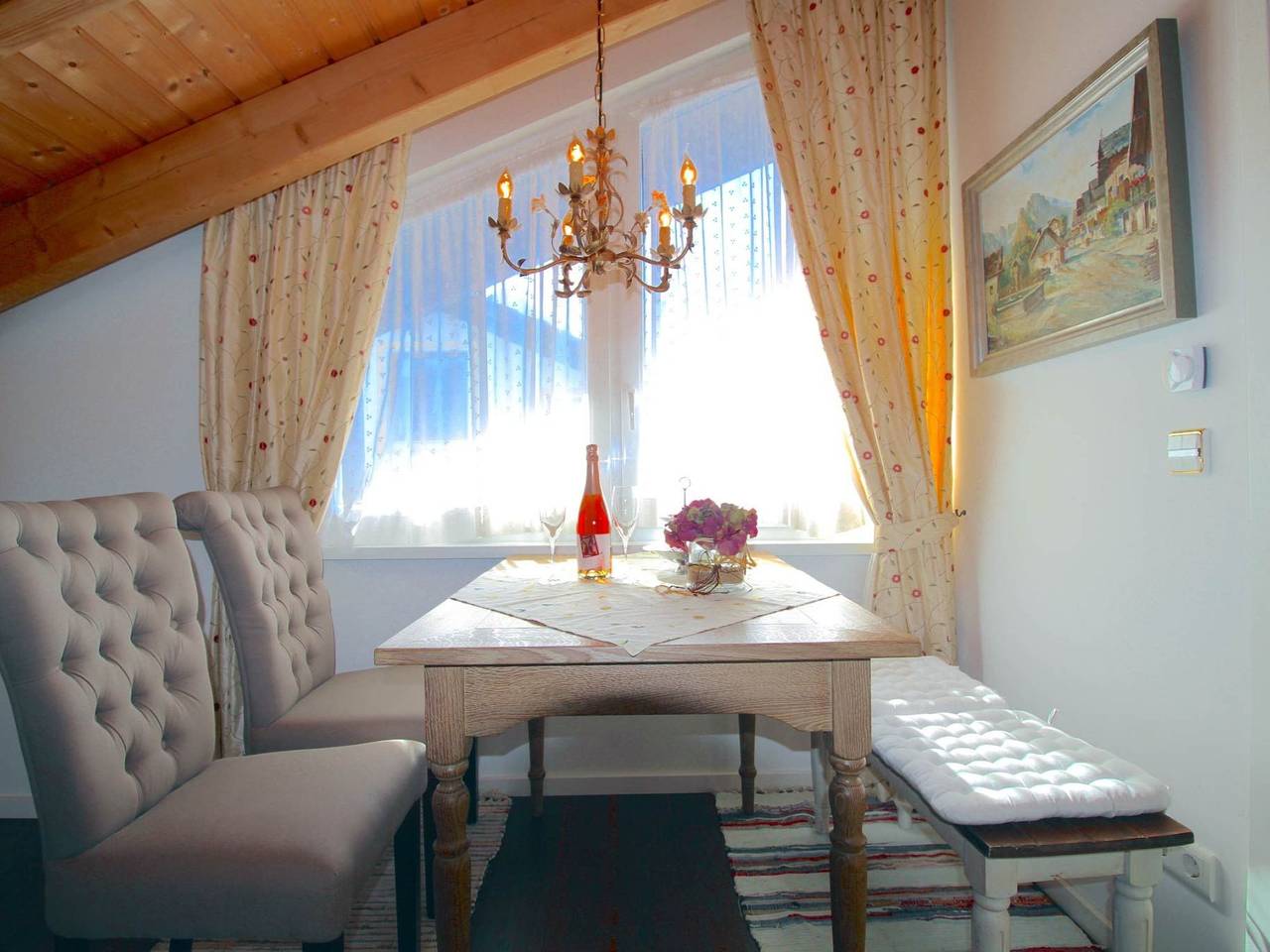 Ganze Wohnung, Tolle Wohnung in Breitenau mit Kleinem Garten in Garmisch-Partenkirchen, Bayerische Alpen