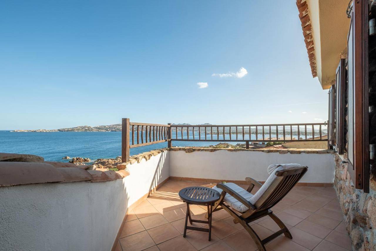 Discesa a mare privata - Villa Deluxe Sul Mare in Villaggio Piras, La Maddalena