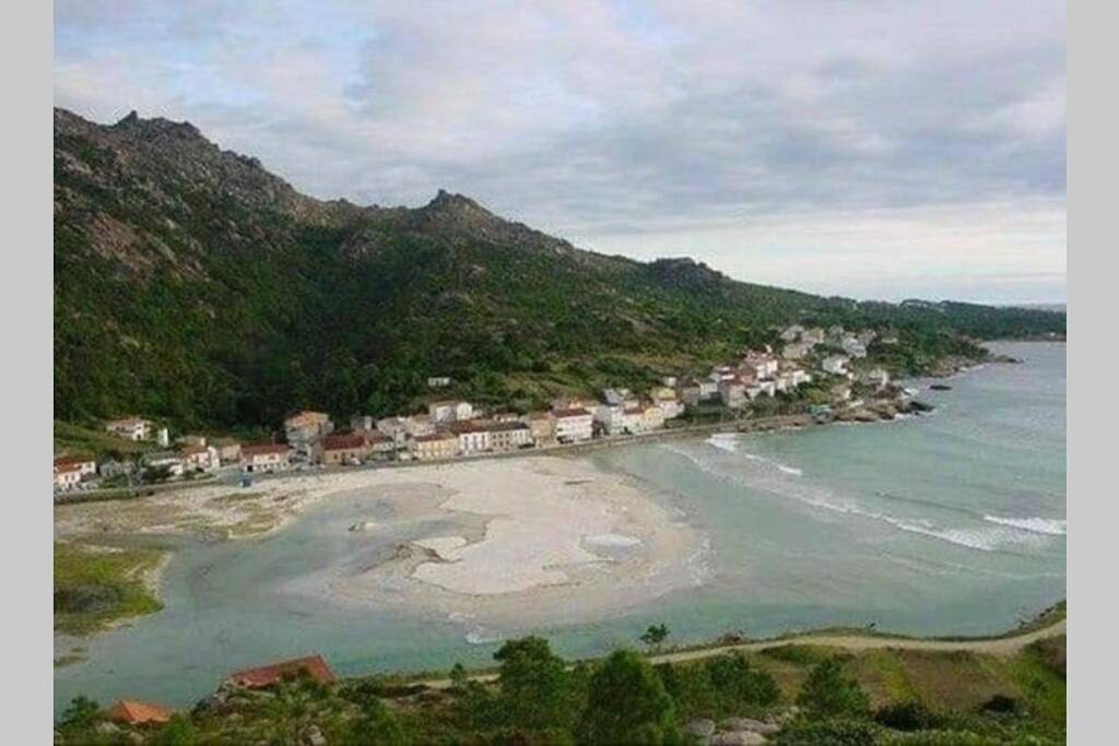 Fogar no mar in O Pindo, Carnota
