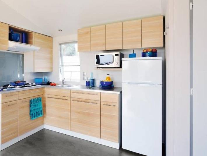 Flower Camping Les Paludiers - Mobilhome 6 personnes - Mobil-home Standard 31m² (3 chambres) + Tv + terrasse semi-couverte 18m² in Batz-sur-Mer, Côte d'Amour