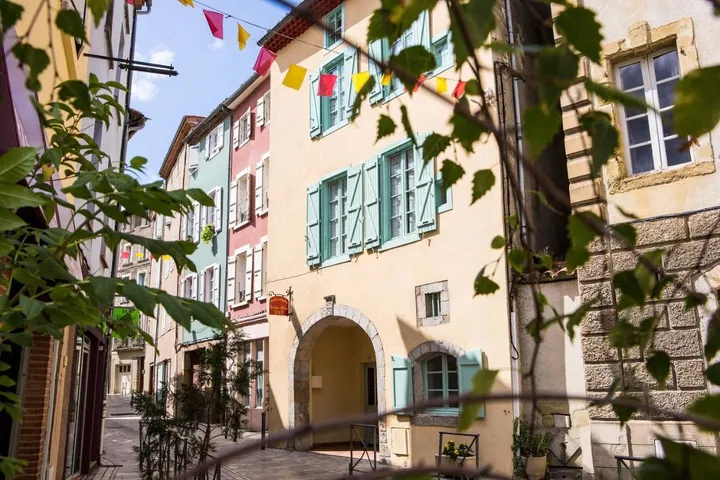 Chambre d’hôte pour 2 personnes, avec terrasse et vue, adapté aux familles - 1