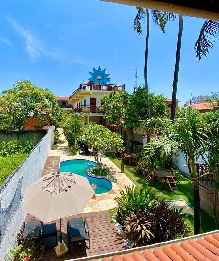 Hôtel pour 4 personnes, avec piscine ainsi que vue et jardin