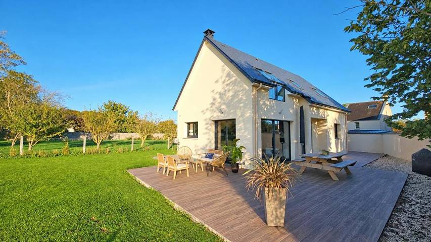 Location de vacances pour 6 personnes, avec Terrasse ainsi que Jardin et Vue à Ryes