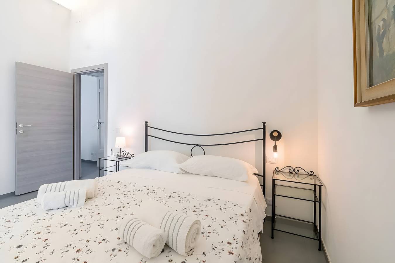 Room 'Al 214 - Double' with Balcony, Wi-Fi and Air Conditioning in Ragusa, Ragusa Province