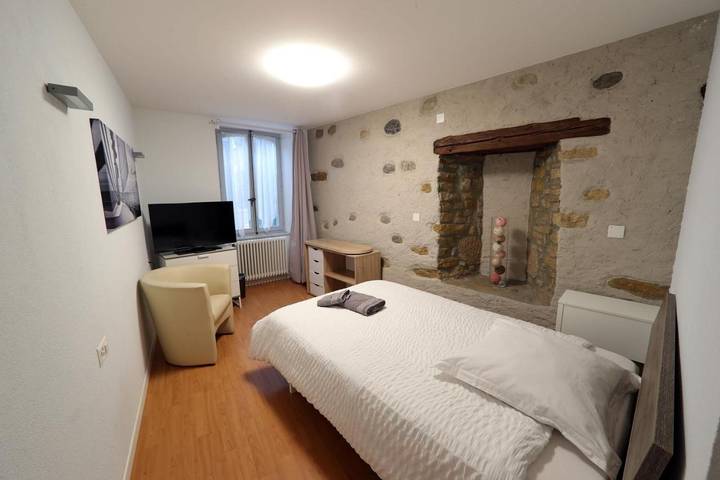 Hôtel pour 2 personnes, avec terrasse, animaux acceptés à Grandson - 4