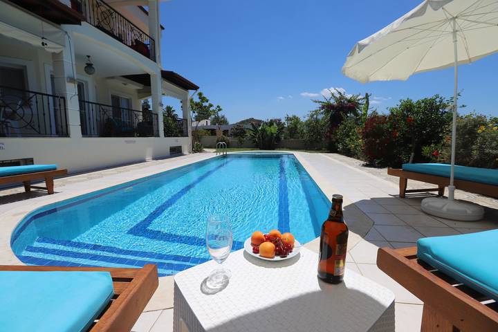 Ferienhaus für 10 Personen, mit Garten und Meerblick sowie Pool, kinderfreundlich in Ägäisregion - 4