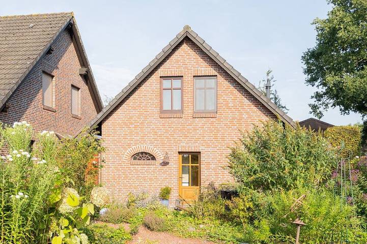 Ferienwohnung für 3 Personen, mit Terrasse und Garten in Hesel - 2