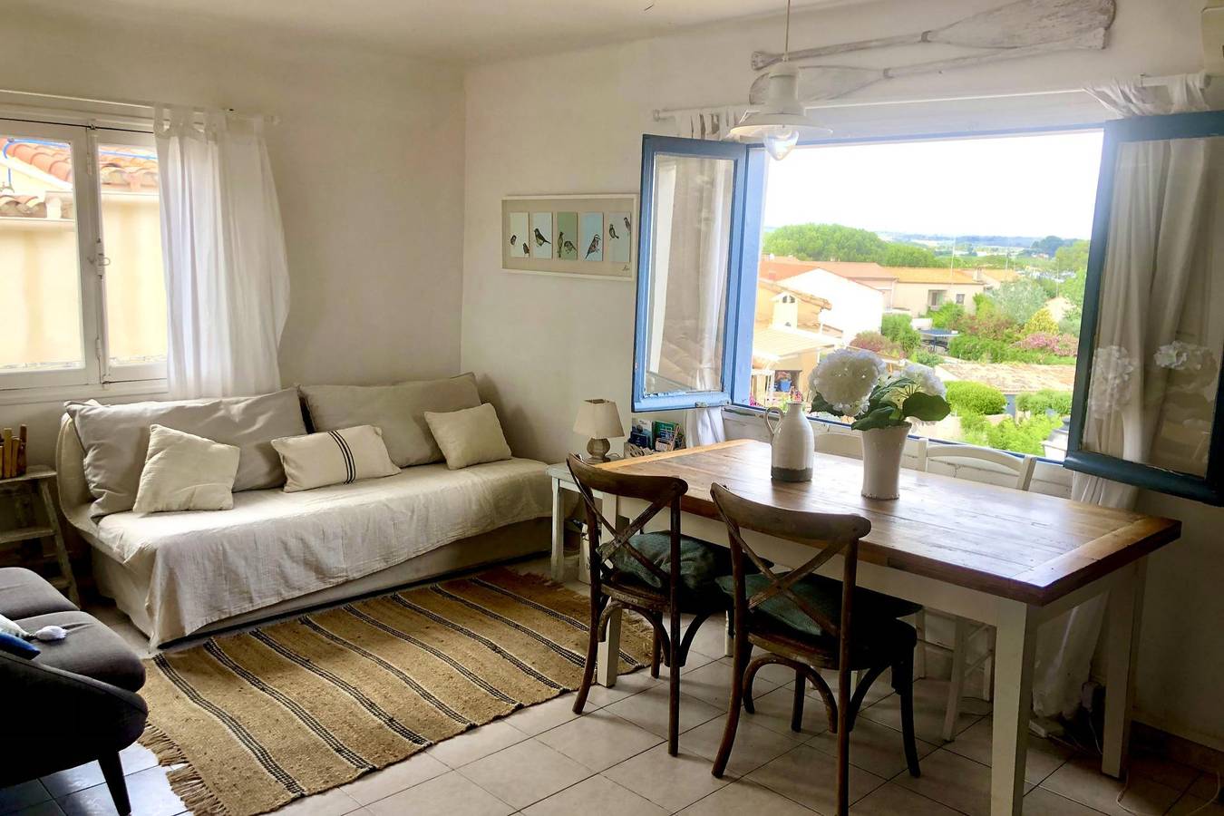 1Bed Cottage Sleeps 4- Sea Views, Balcony, Parking in Mèze, Côte d'Améthyste