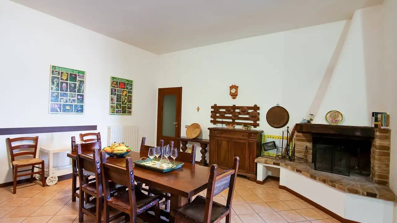 Villa per 21 persone con terrazza in Tavullia, Pesaro-Urbino