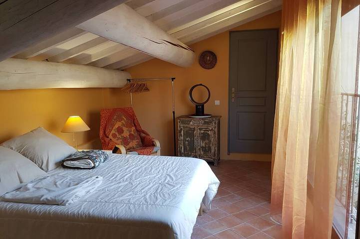 Location de vacances pour 8 personnes, avec jardin à Saint-Cannat - 4