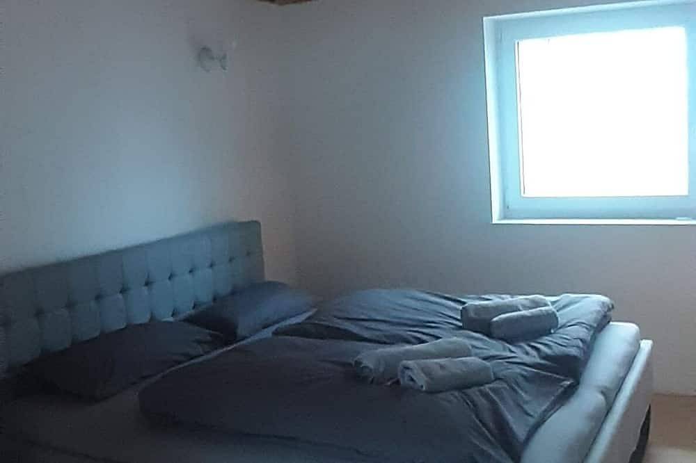 Ganze Wohnung, 3-Zim.-Wohnung 6-8 Personen München-Fürstenfeldbruck-Ammersee-Landsberg-Augsburg in Merching, Bayerisch Schwaben