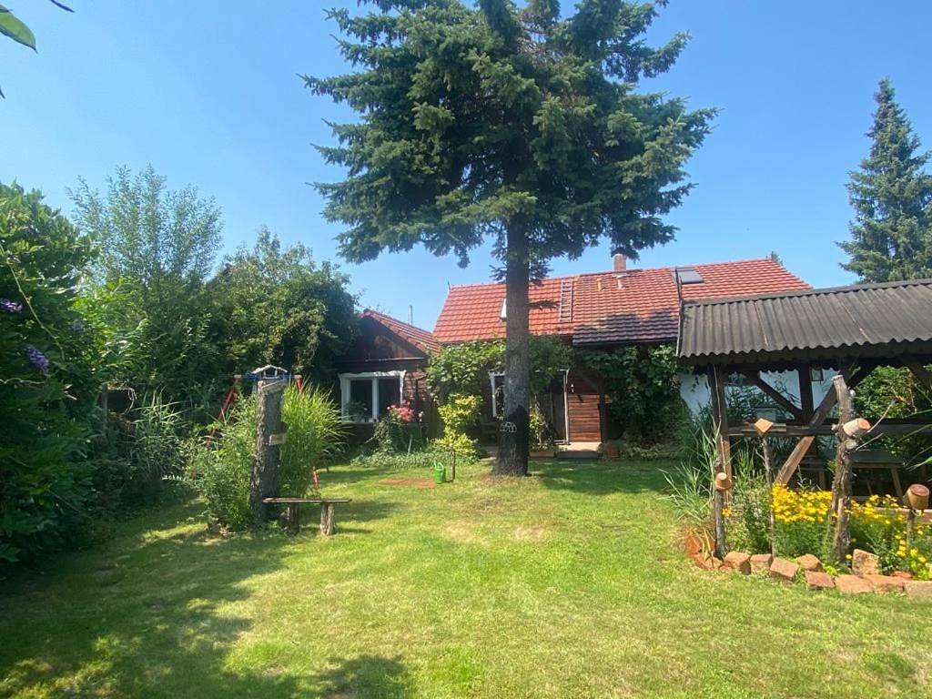 Ganze Wohnung, Holiday Home in Byhleguhre, Byhleguhre-Byhlen