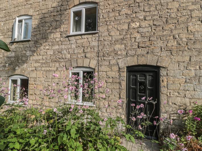 1 Westcroft Cottage in Stroud, Gloucestershire