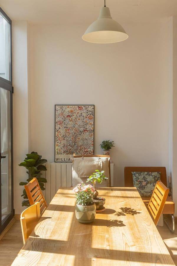 Mediterranean Boutique Fisherman's House in La Malvarrosa, Valencia
