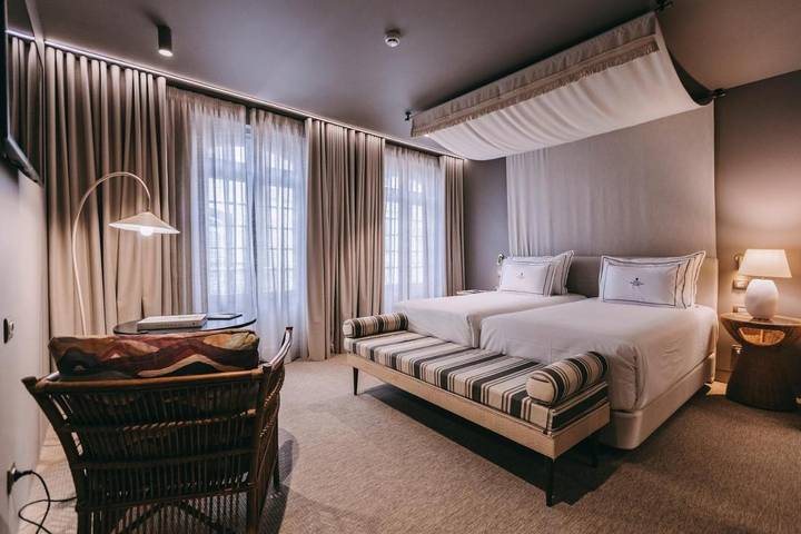 Apartamento para 2 personas, con jardín además de sauna y piscina en Angra do Heroísmo