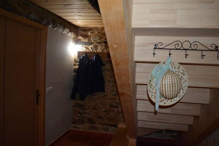 Casa rural para 9 personas, con Balcón además de Terraza y Jardín en Maragatería - 4