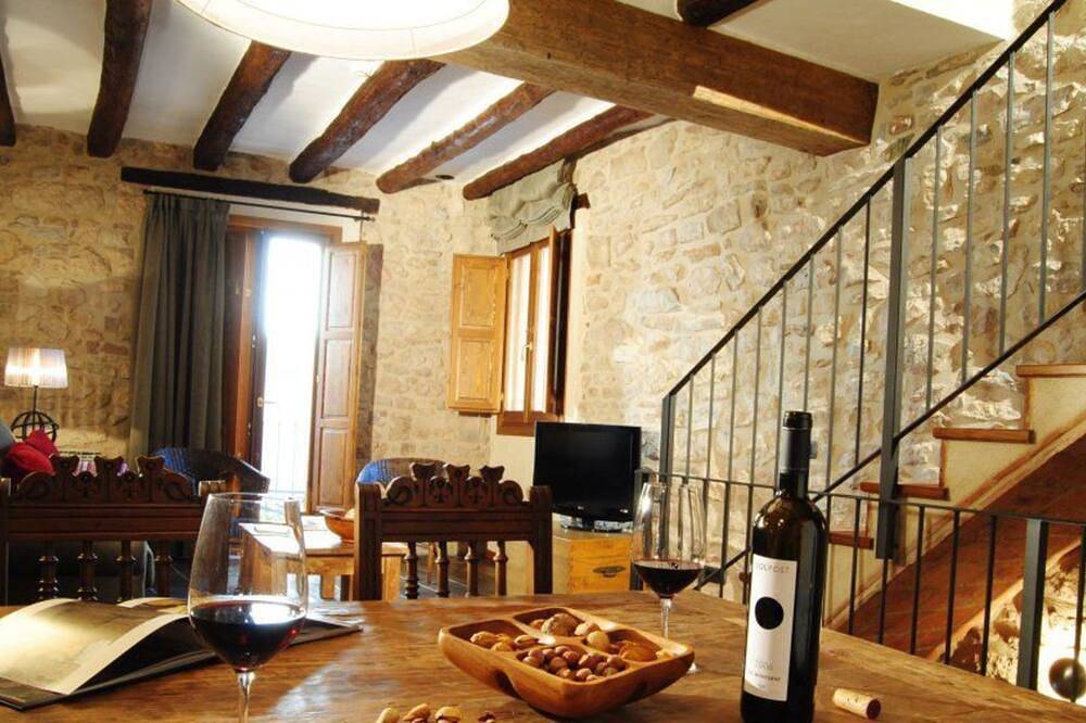 Casa Rural Cal Porxo in Pradell, Montsant DO
