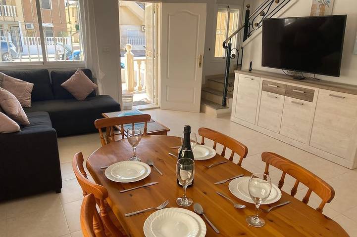 Ferienhaus für 6 Personen, mit Pool