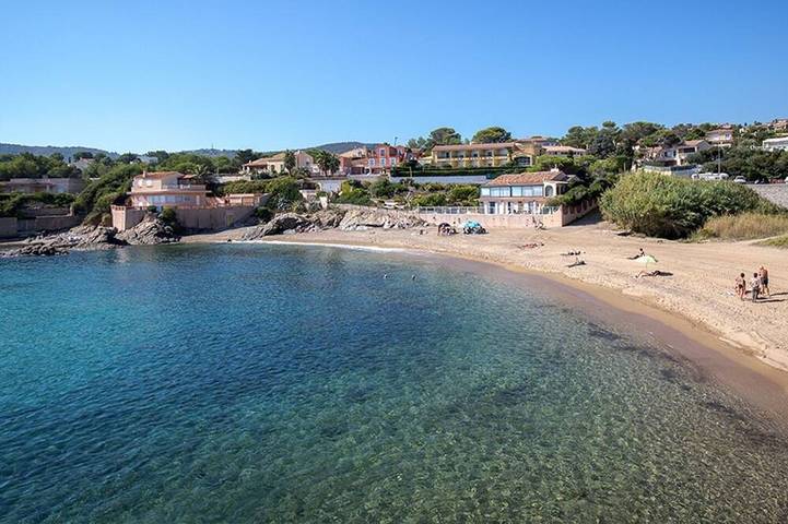 Apartamento de vacaciones para 4 personas, con piscina además de terraza y jardín - 1
