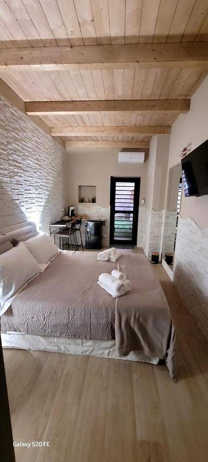 B&b per 2 persone, con terrazza e giardino a Bari