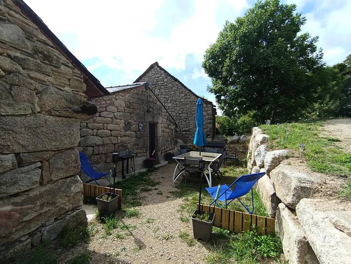 Gîte pour 5 personnes, avec jardin