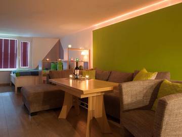 Bungalow für 4 Personen, mit Terrasse und Garten in Ribnitz-Damgarten