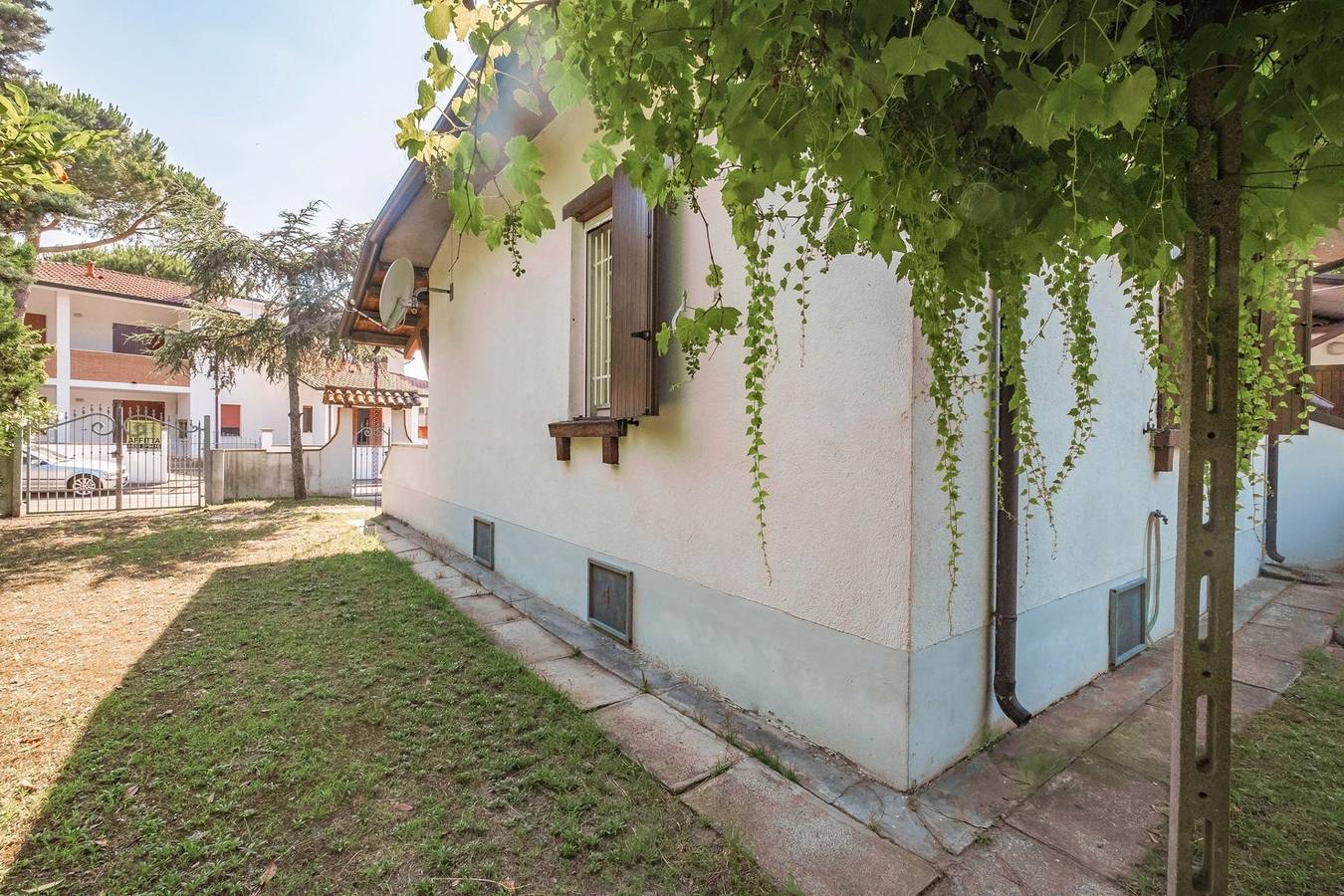 Holiday home with terrace and barbecue in Lido di Volano, Ferrara Province