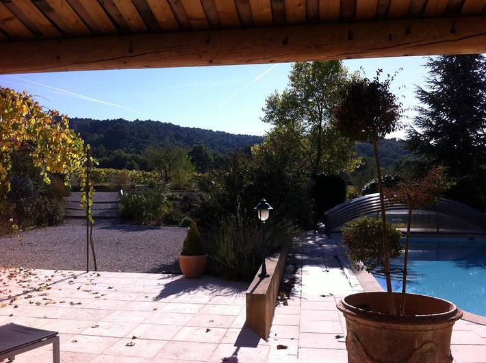 Location de vacances pour 4 personnes, avec jardin ainsi que piscine et terrasse dans le Vaucluse - 2