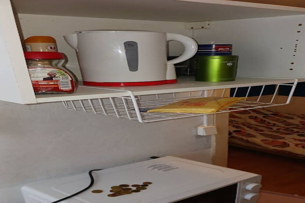 Ganze Wohnung, Independent Studio Kitchen&Shower /Free Parking in Poitiers, Vienne