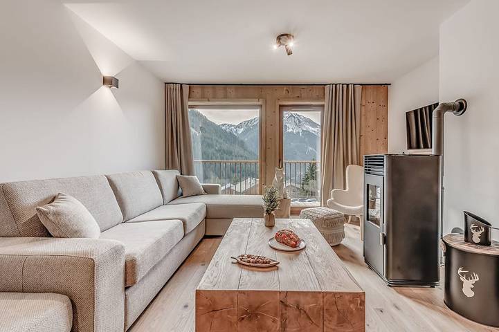 Ganze Wohnung, Champagny-en-Vanoise: Gemütliche Whg 6 Pers, 2 Sz, 71m², Balkone, WIFI in Champagny-en-Vanoise, Vanoise-Massiv