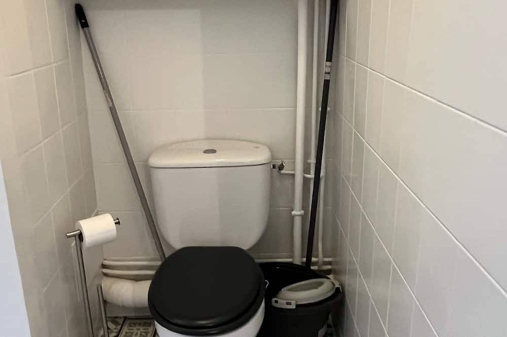 Appartement entier, Grand studio dans impasse au calme proche Cathédrale in Orléans, Vallée de la Loire