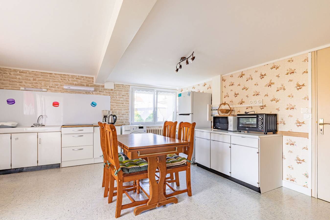 Ferienhaus 'Les Mouettes D'Ors' mit privatem Garten und Wlan in Le Château-d'Oléron, Côte de Beauté