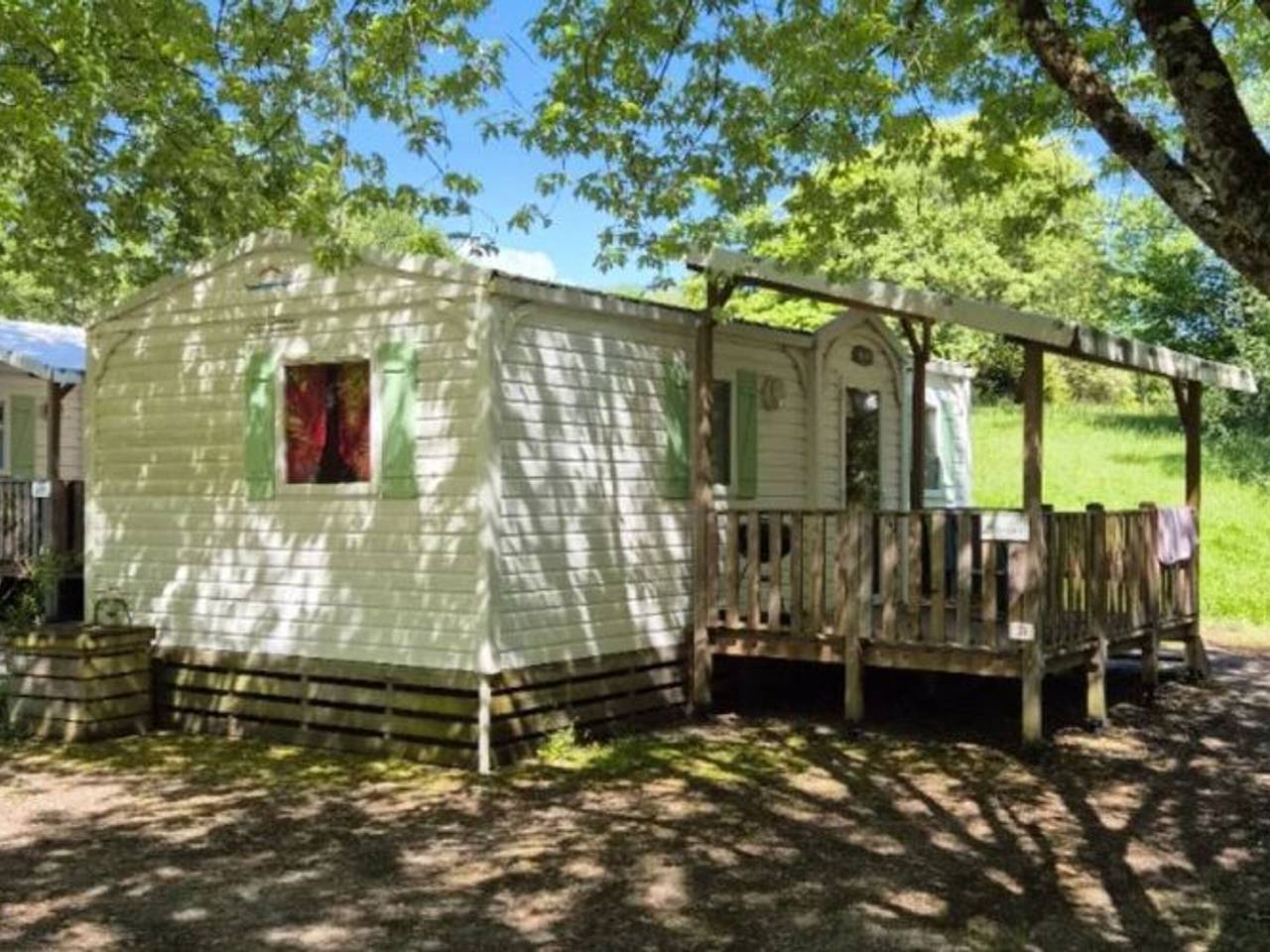 Bungalow für 8 Personen in Chille, Jura