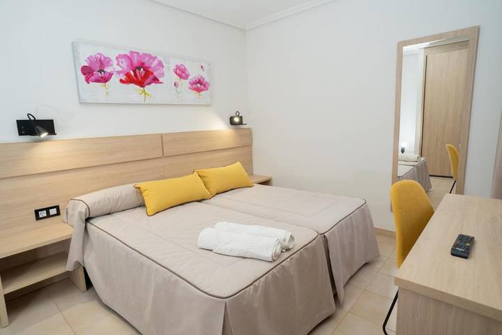 Apartamento para 2 personas, con Balcón además de Terraza y Vistas en San Mateo