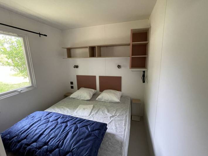 Mobil home pour 6 personnes, avec piscine, animaux acceptés à La Chapelle-Aubareil - 4