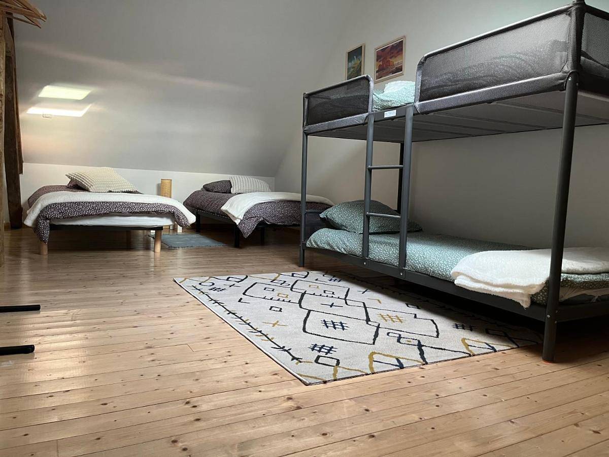 Three-Bedroom House in Saint-Inglevert, Région de Boulogne-sur-Mer