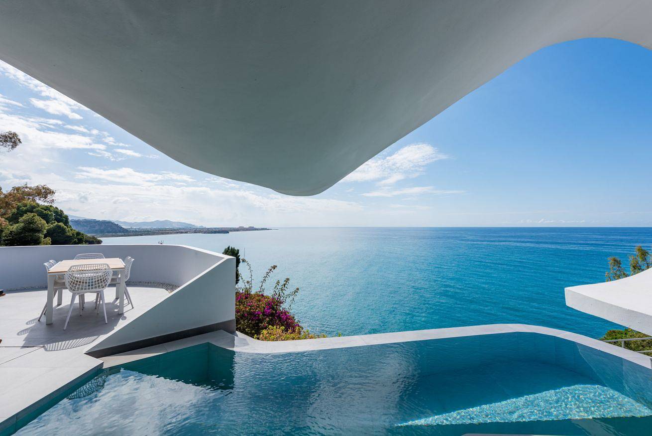 Maison sur la Falaise avec Piscine Chauffée in Costa Aguilera, Salobreña