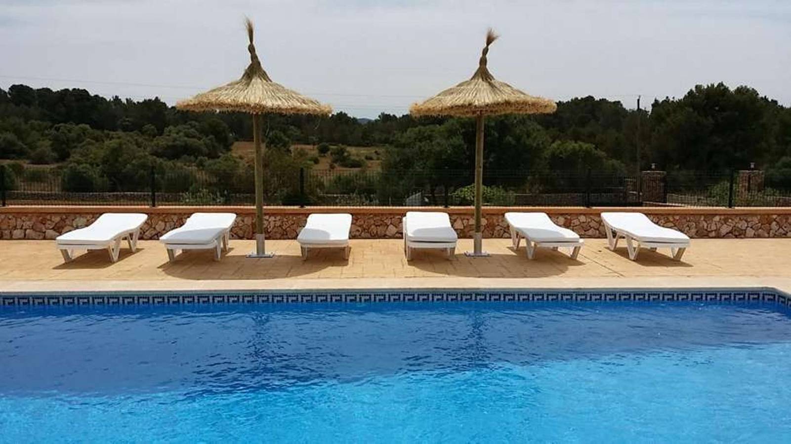 Natursteinfinca mit Pool und Garten in Palma, Mallorca Westen
