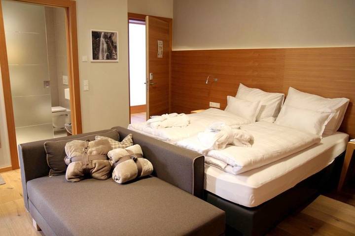 Chambre d’hôte pour 3 personnes, avec piscine et jardin ainsi que sauna et jacuzzi à Lech - 4