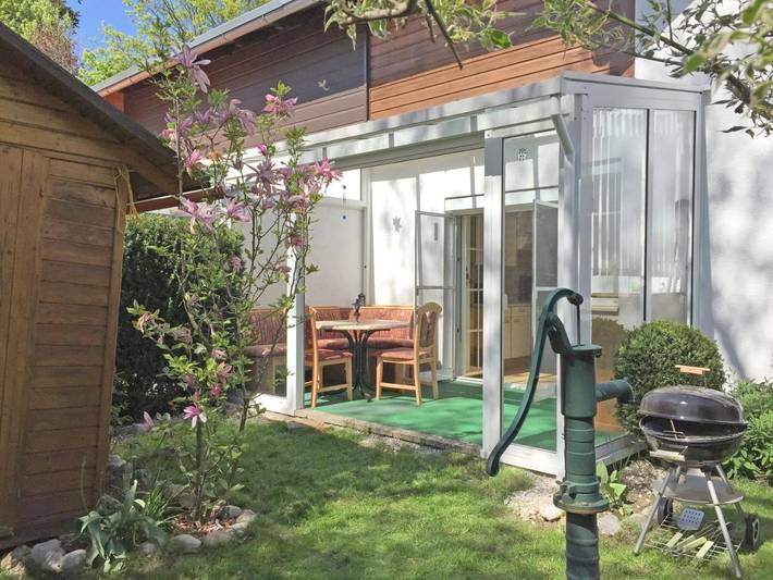 Ferienwohnung für 5 Personen, mit Terrasse und Garten sowie Ausblick in Gmunden