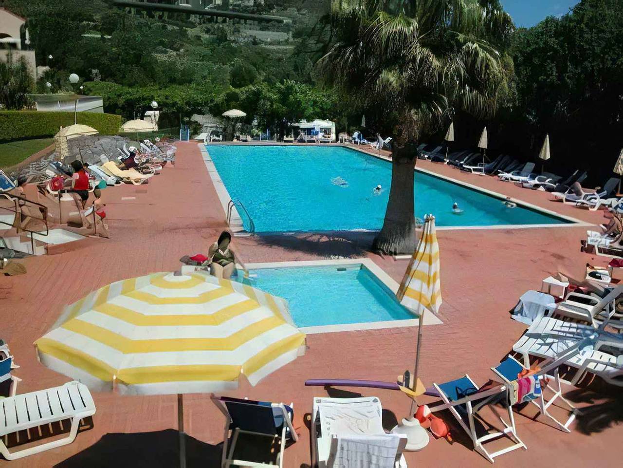Appartamento intero, Appartamento per vacanze con piscina in Pietra Ligure, Comune di Pietra Ligure