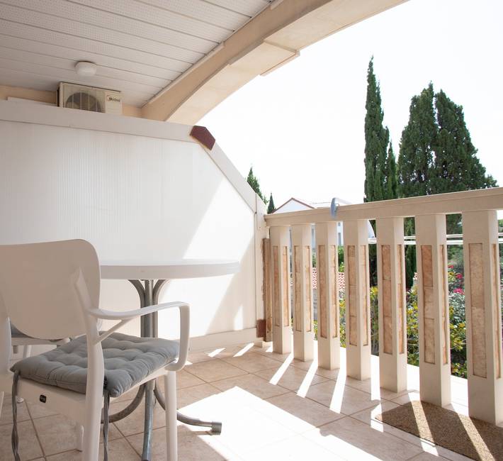 Apartament wakacyjny dla 4 osób, z Balkon w Sumartin
