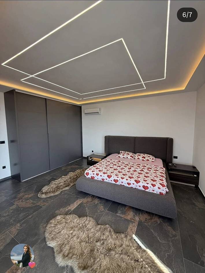 Ferienhaus für 8 Personen, mit Balkon/Terrasse und Pool in Bar