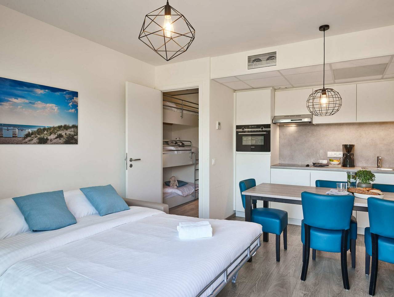 Holiday Suites Nieuwpoort — Studio familiale | 2 adultes - 3 enfants in Nieuwpoort, Flandre-Occidentale