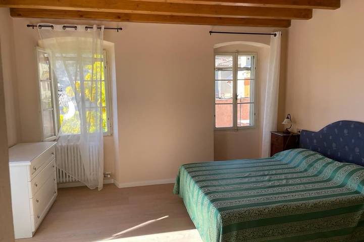 Entire apartment, Dimora Borgo Gaon - Casa Elios in Caprino Veronese, Garda Mountains